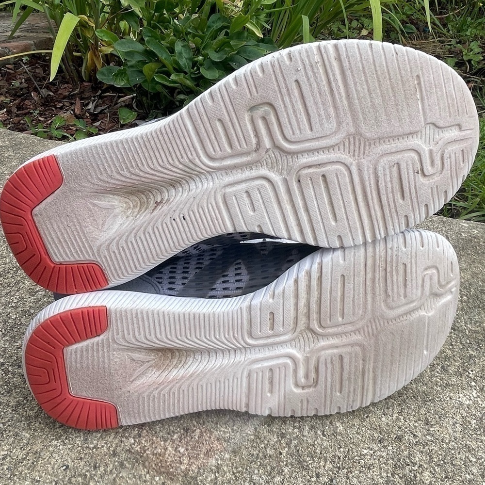 Women’s Reebok Raton Pulse size 8 - Picture 4 of 5